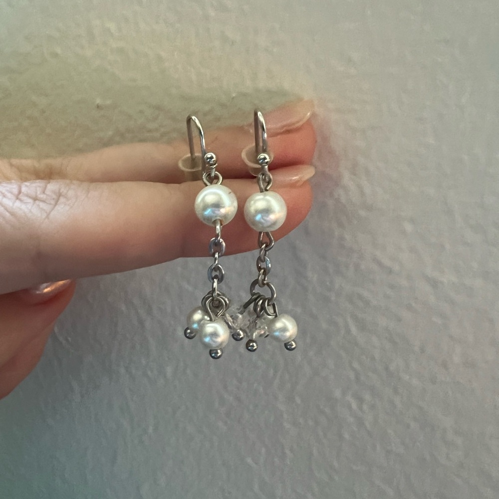 Elegant Silver Pearl Drop Earrings